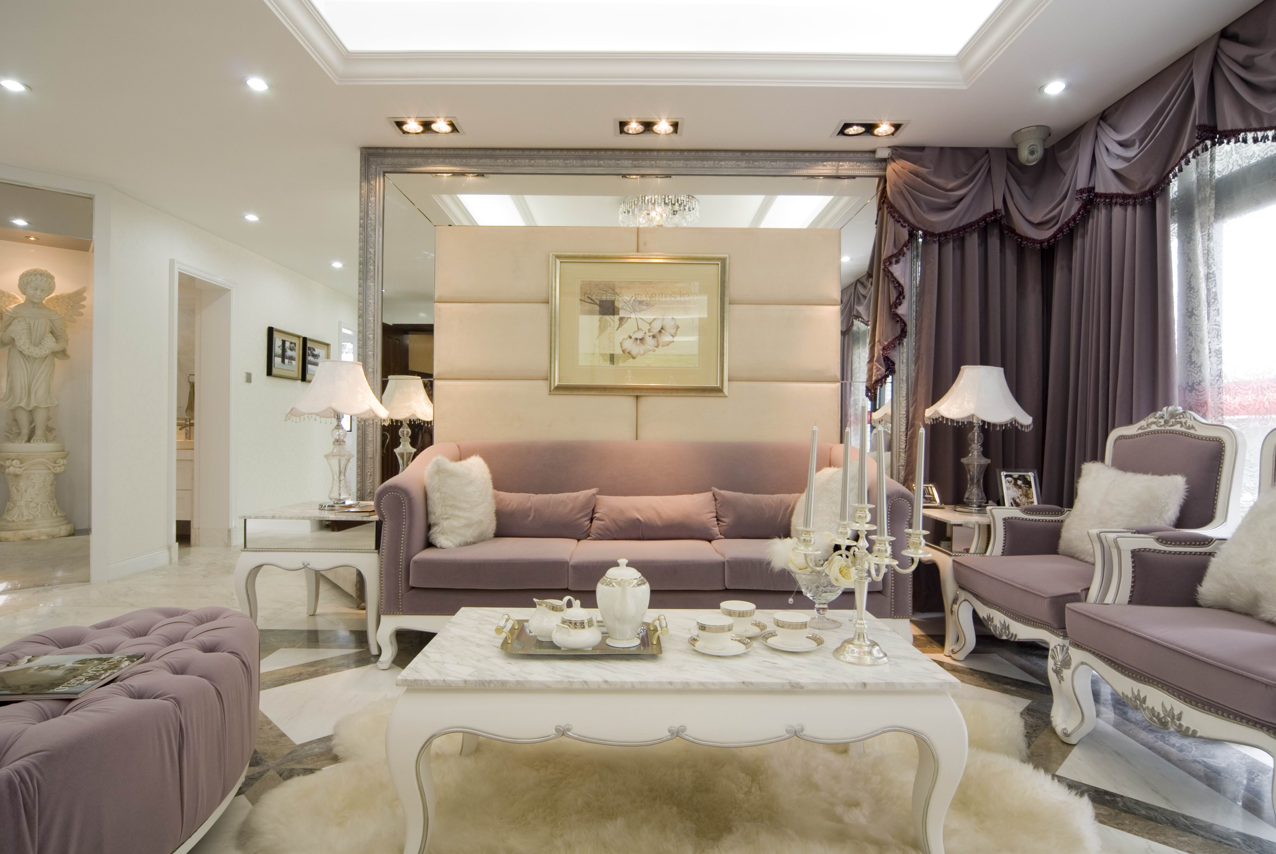 这五种沙发摆进客厅，谁来都会夸你家的客厅“高大尚”。