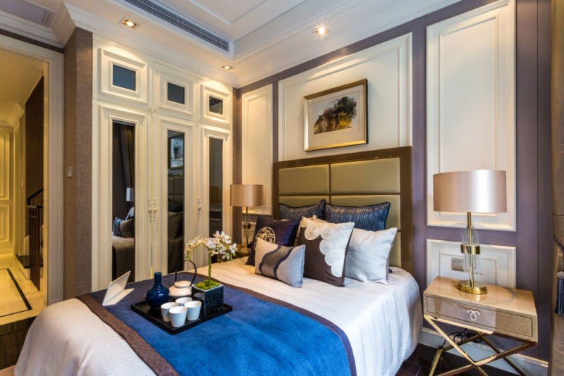 �й��ƶ������ͺ��أ�����������Ŀ�����ֳ�