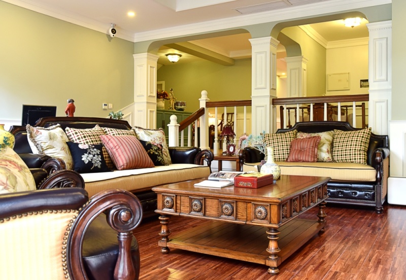 С���͸���