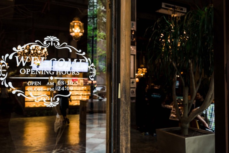 越來越多家庭選斷橋鋁門窗，聽專業(yè)人士分析，才知其優(yōu)點太多