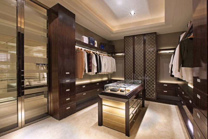 �͸�������СС��԰ ����Ԫ��װ���к����������