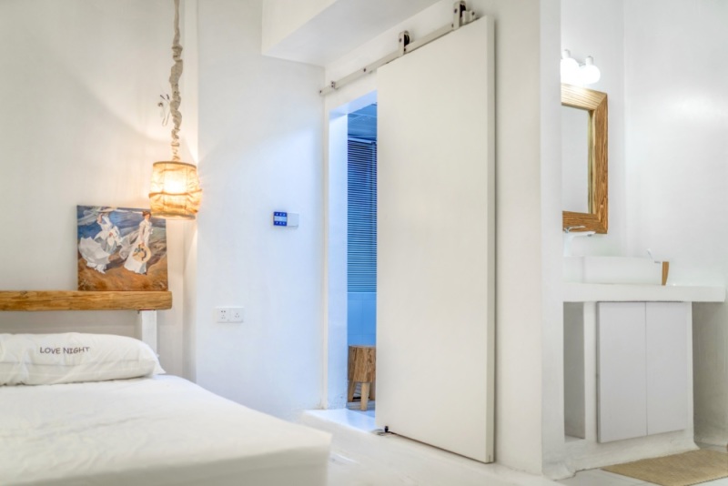 ��������