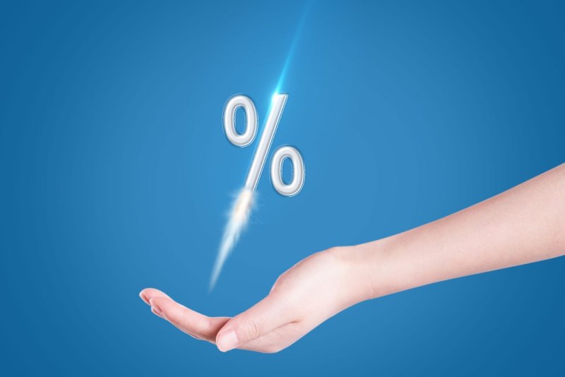 �����ھ����ߺ�Χ�ۣ�һЩ���߼���Ҳ������