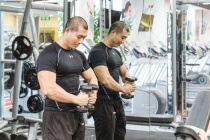 ����үб�����о��Ӻ��𣿼Ҿӷ�ˮ�еľ��Ӱڷ�